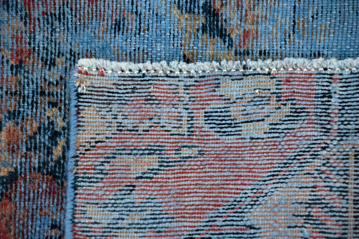 66x113 Vintage Royal