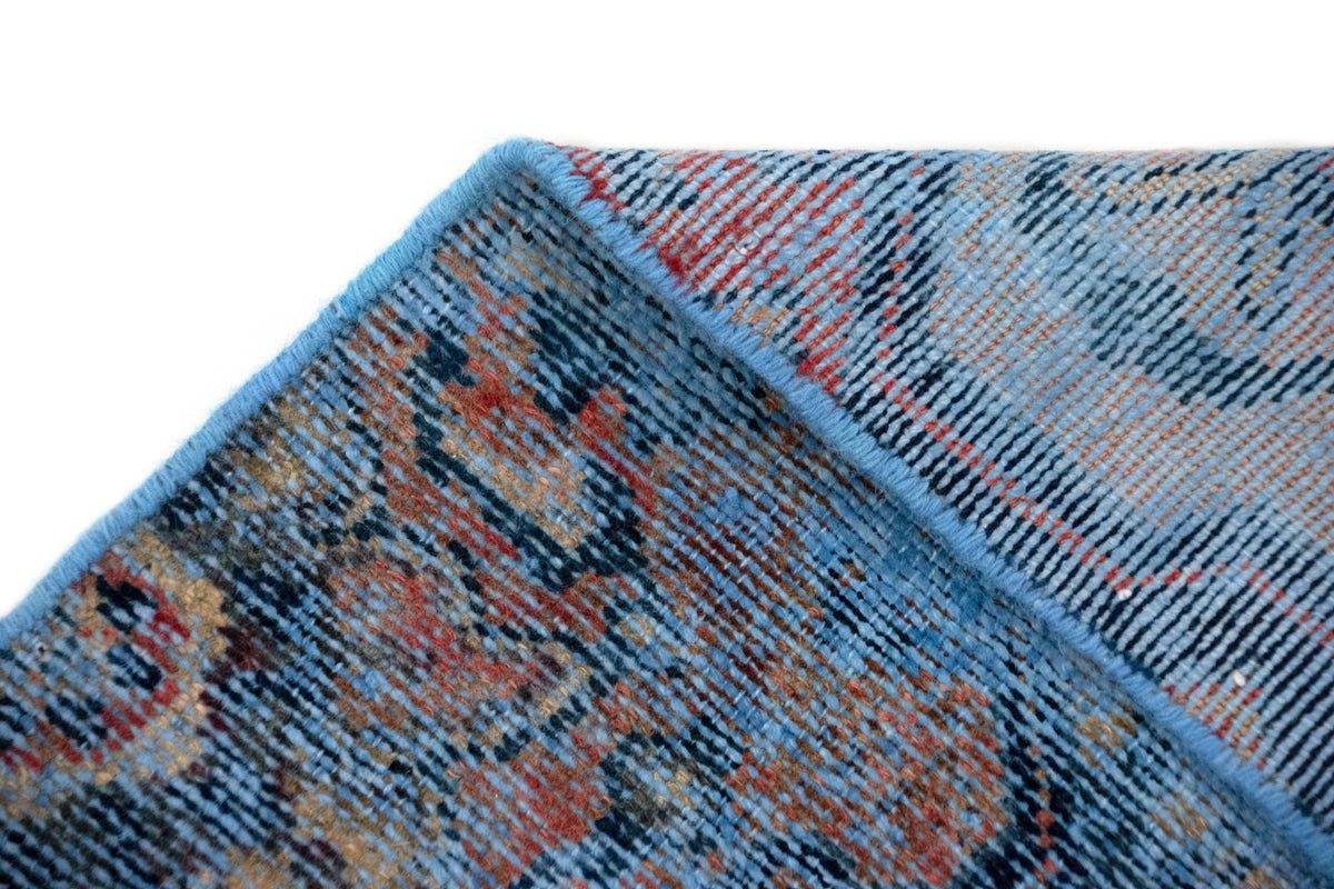 66x113 Vintage Royal