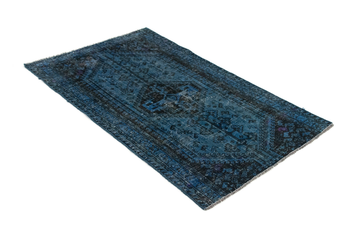 75x124 Vintage Royal