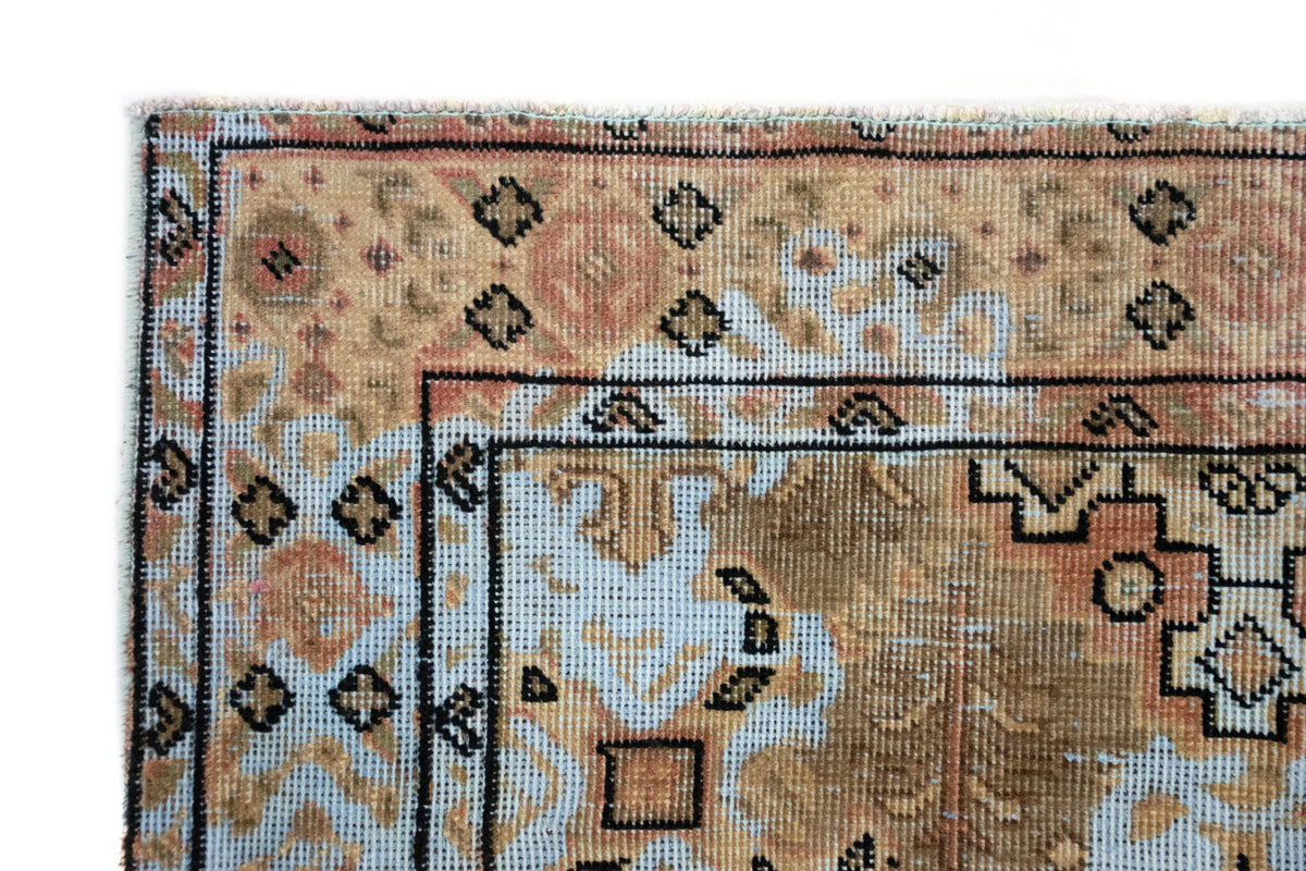 148 x 96 Vintage Royal