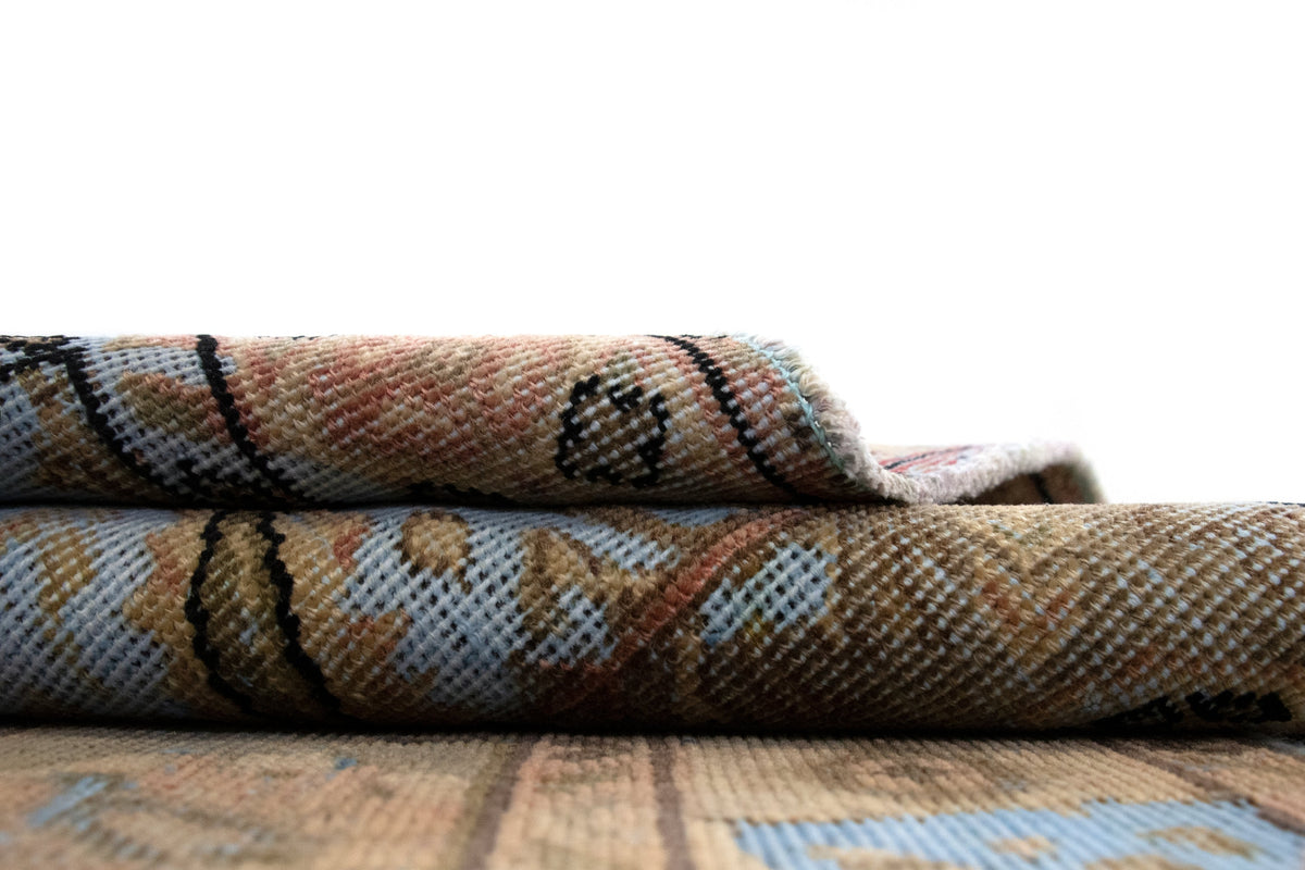 148 x 96 Vintage Royal