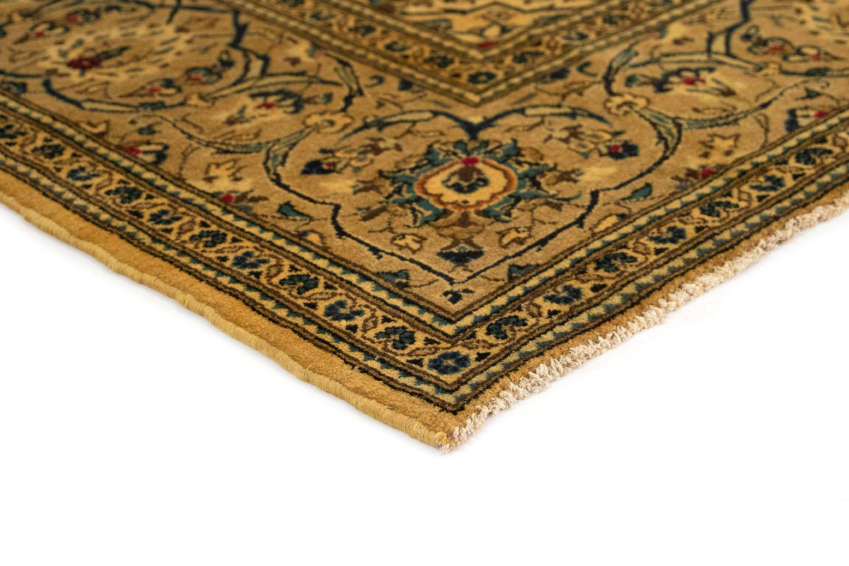 242 x 345 Kashan