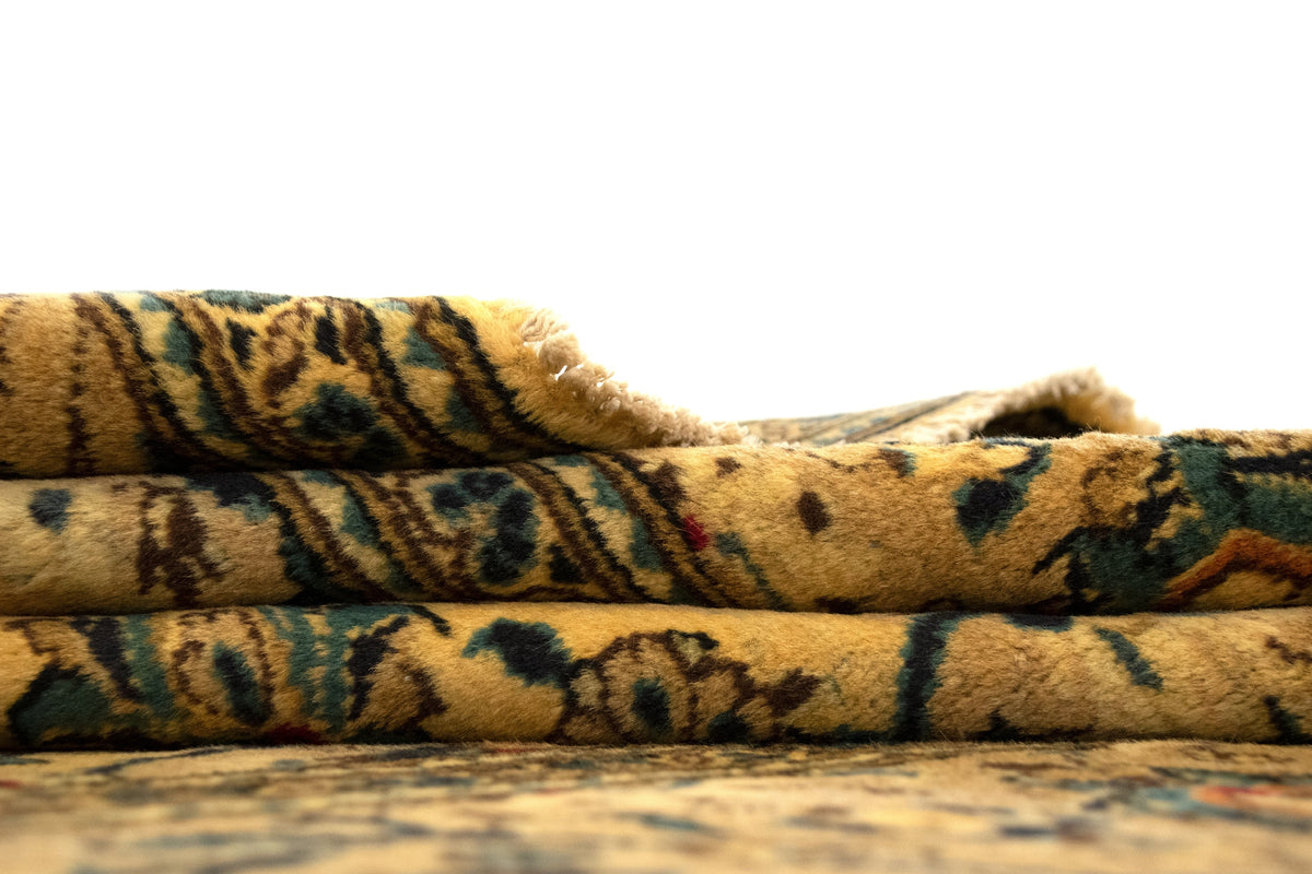 242 x 345 Kashan