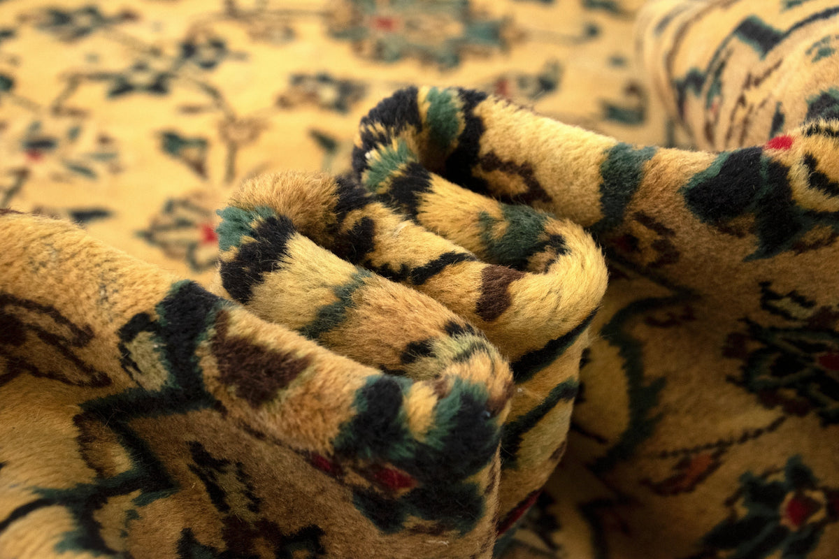 242 x 345 Kashan