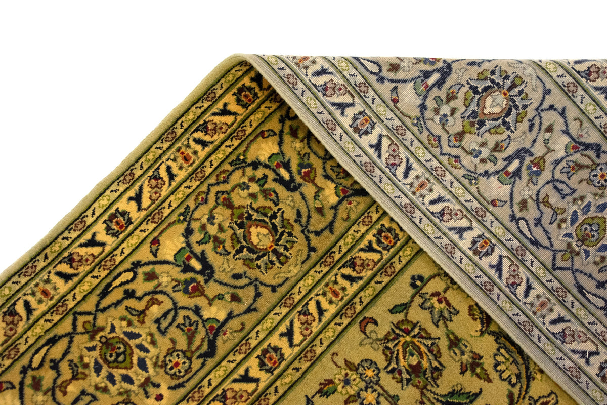 247 x 338 Kashan