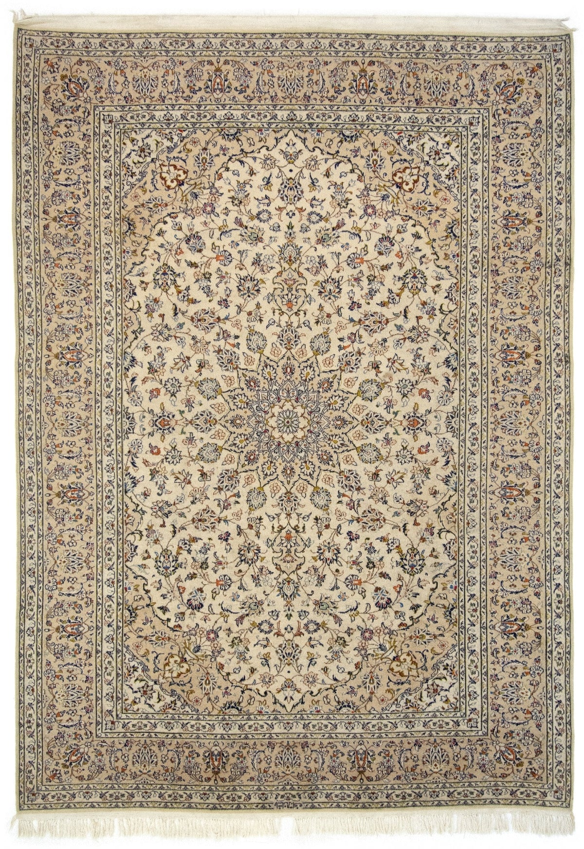 243 x 341 Kashan