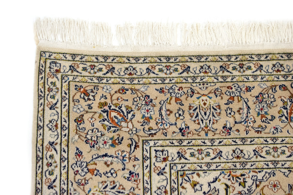 243 x 341 Kashan