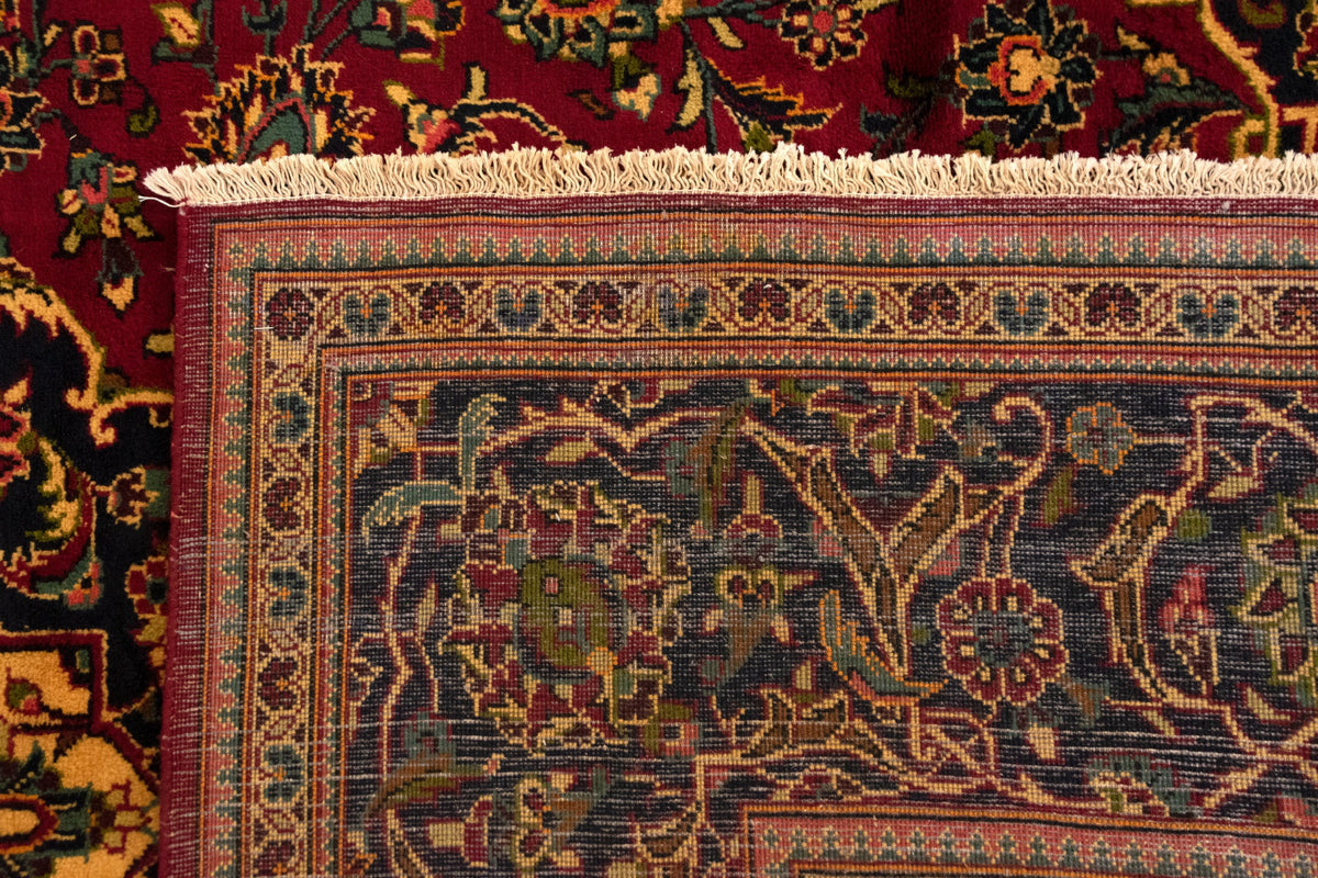 239 x 365 Kashan
