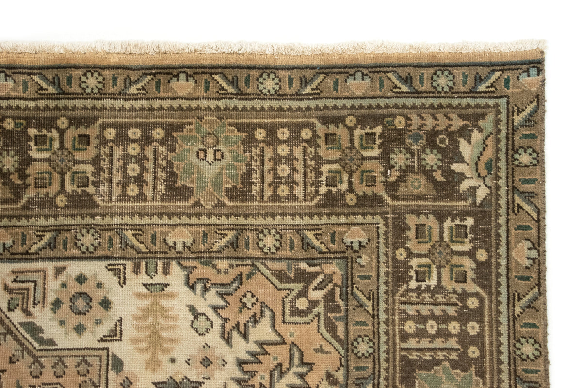 197x292 Tabriz