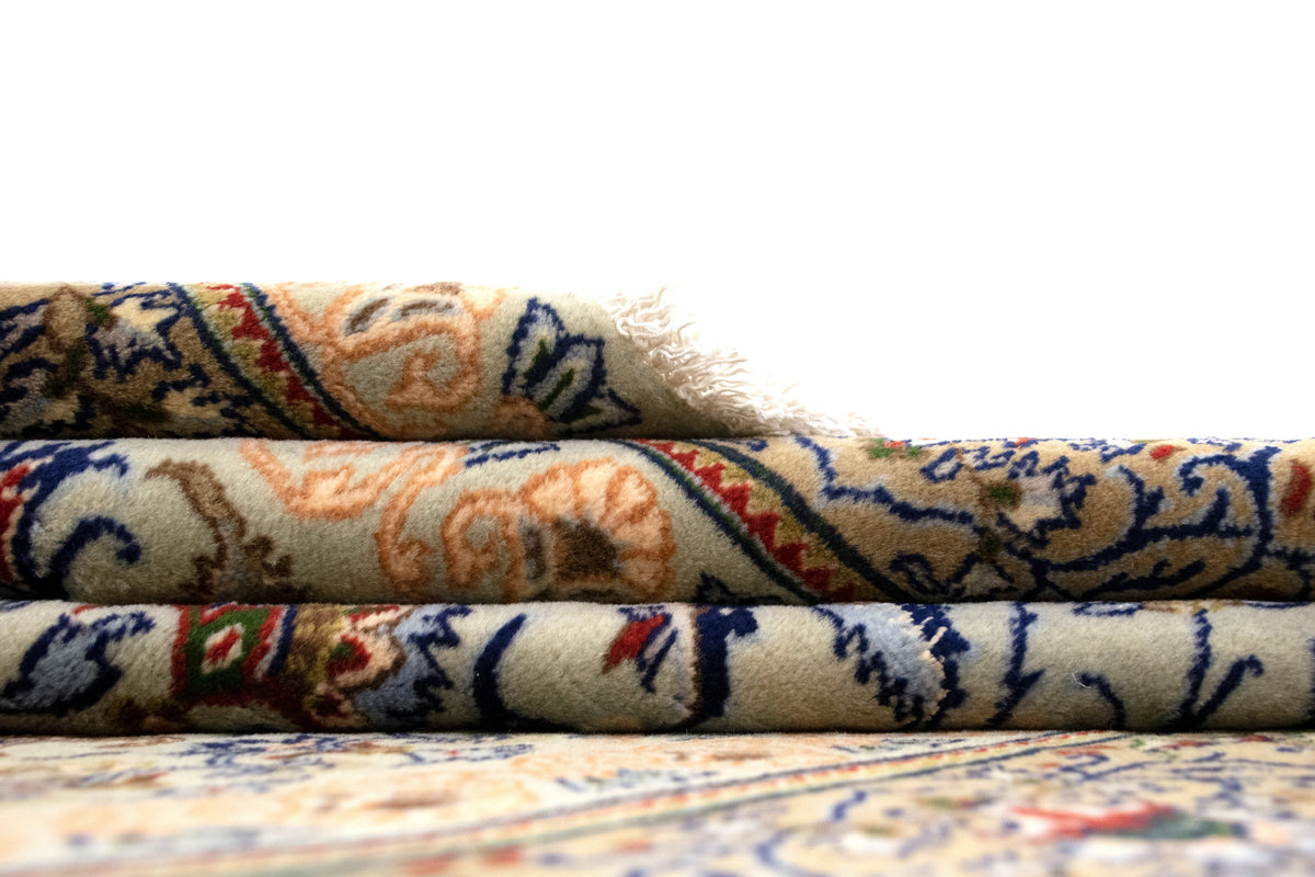 197 x 306 Kashan