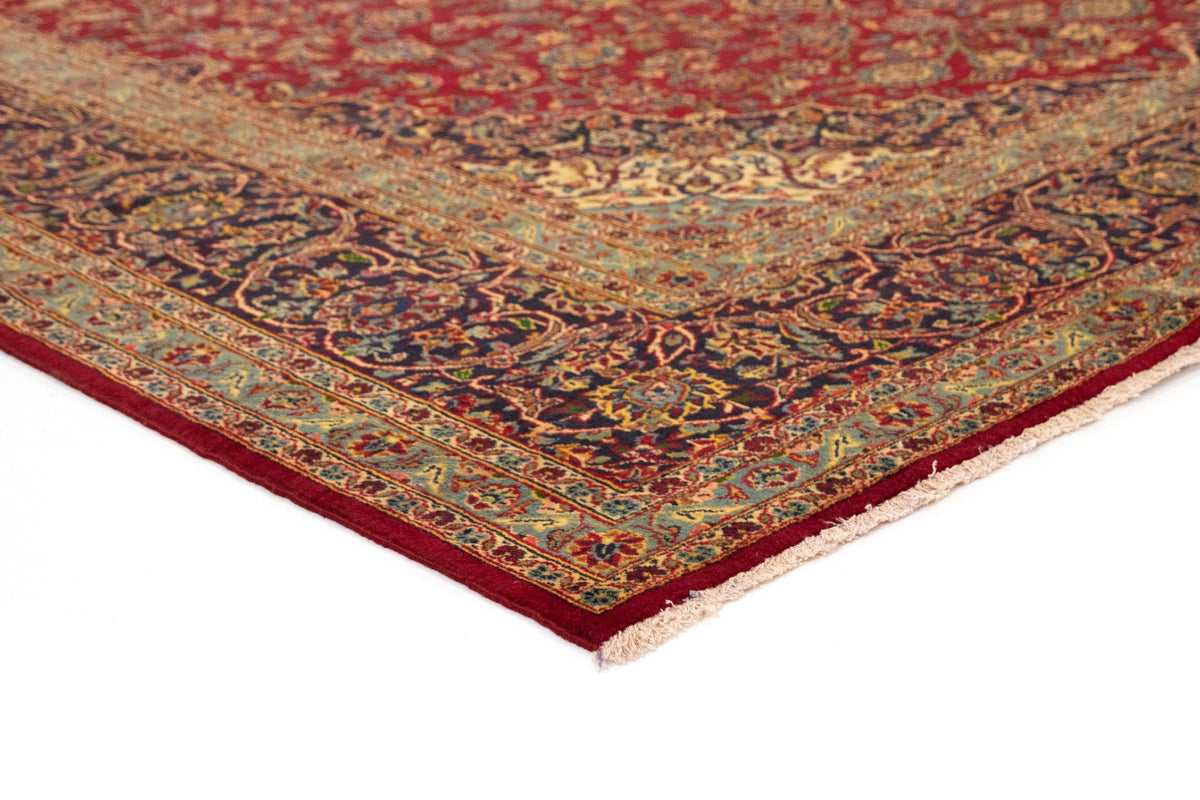302 x 391 Kashan