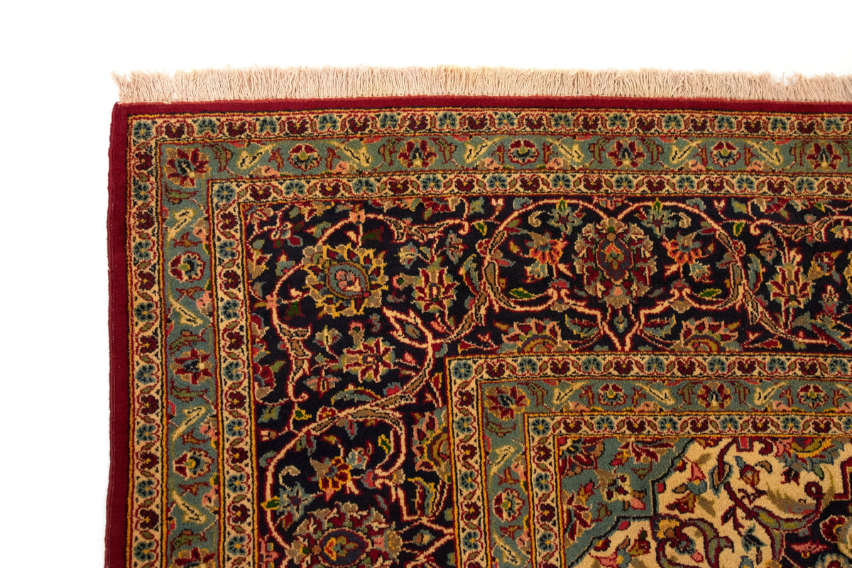 302 x 391 Kashan