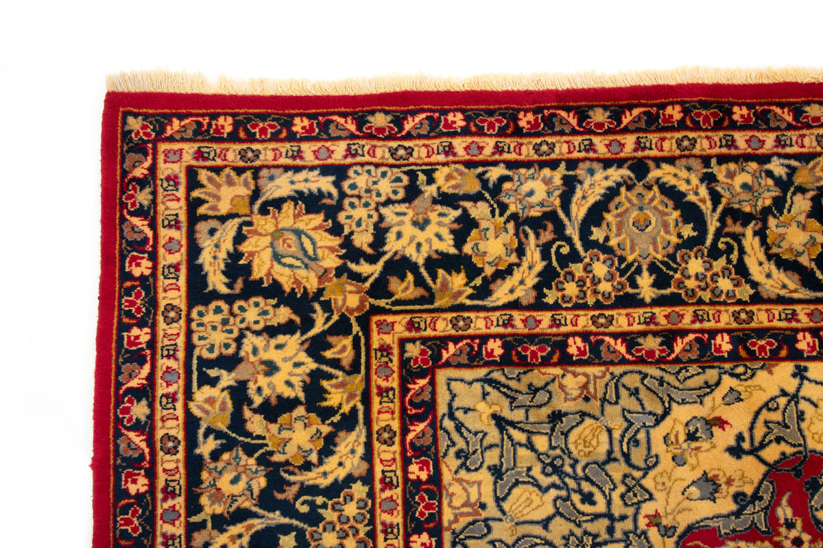 269 x 392 Isfahan