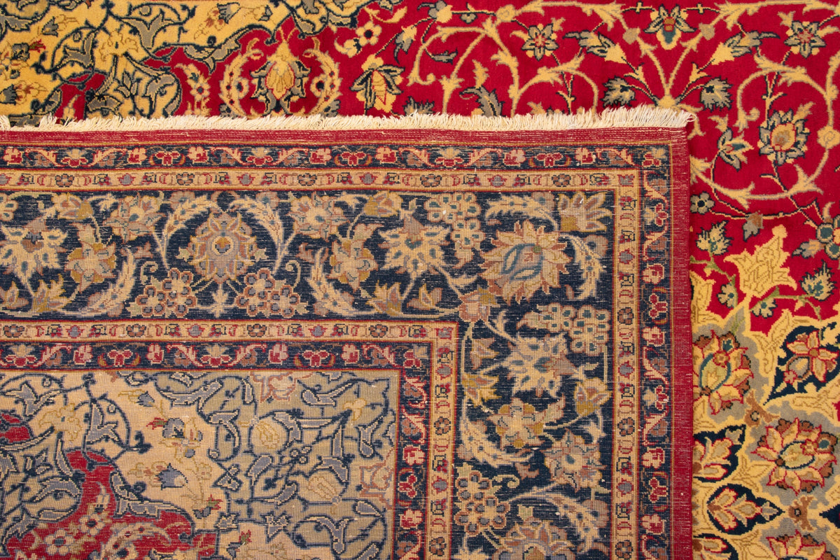 269 x 392 Isfahan