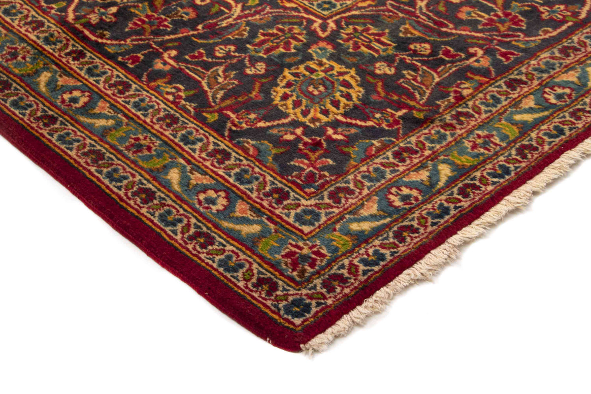 301 x 403 Kashan