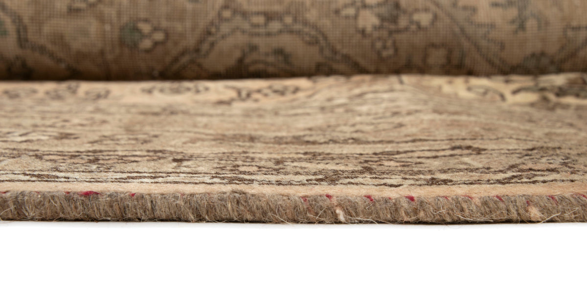 340 x 246 Täbriz