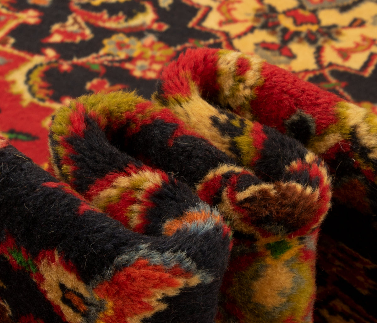 249 x 350 Kashan