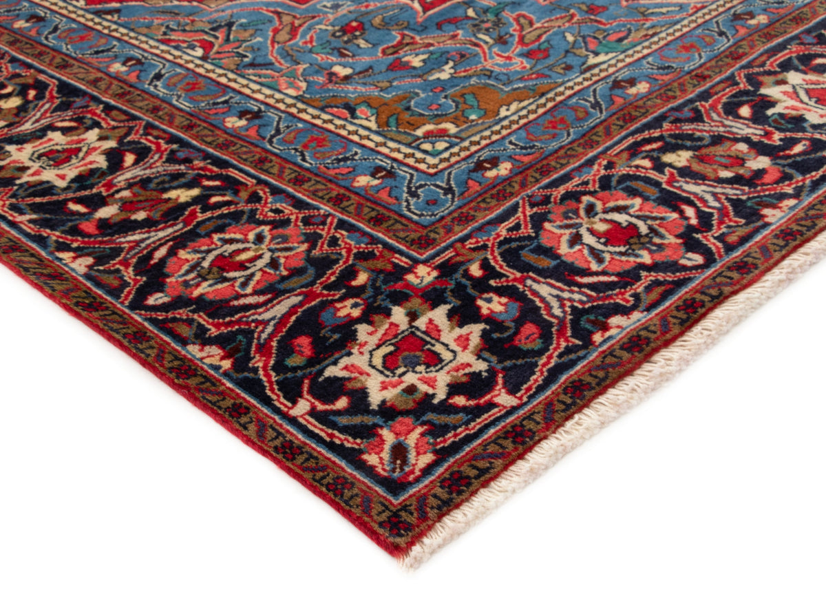 330 x 223 Saruk