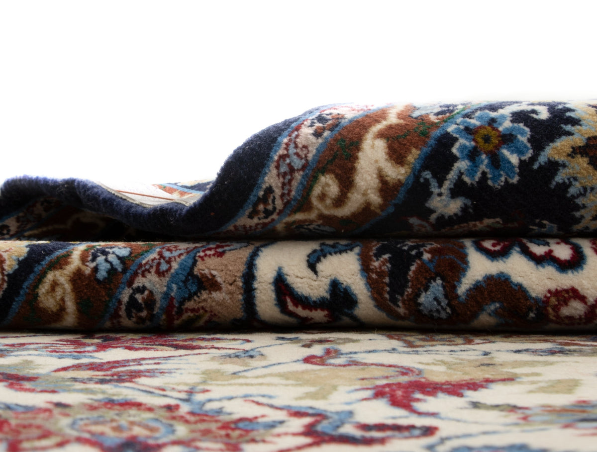 171 x 112 Isfahan