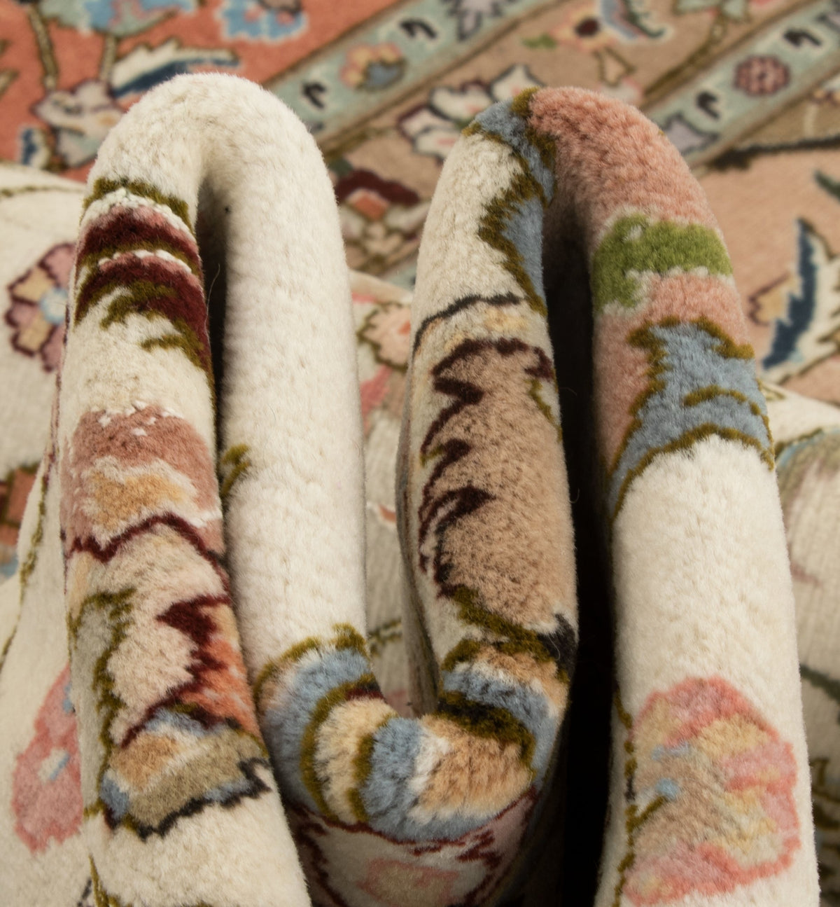 244x335 Tabriz fine
