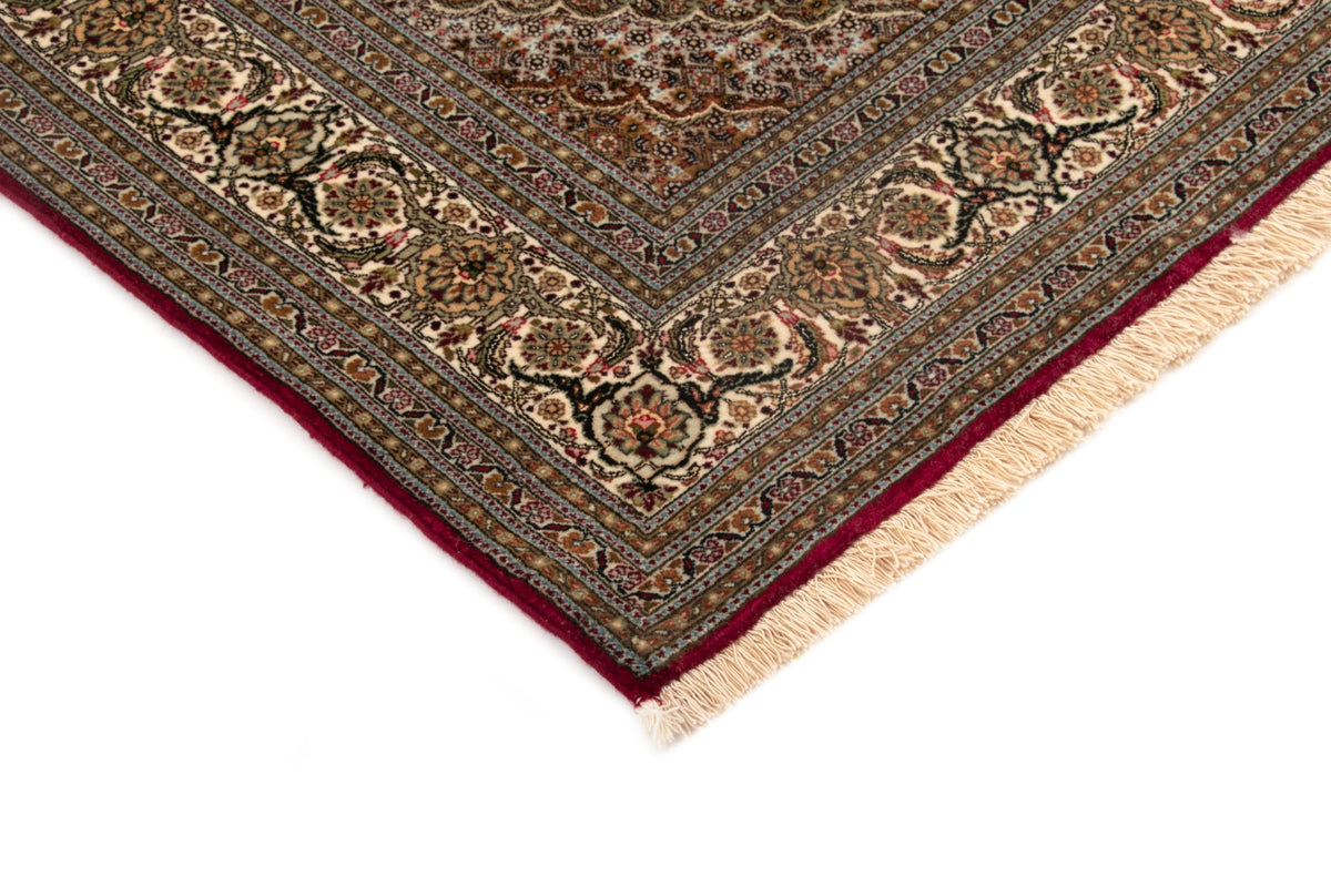 148x184 Tabriz Mahi con seta