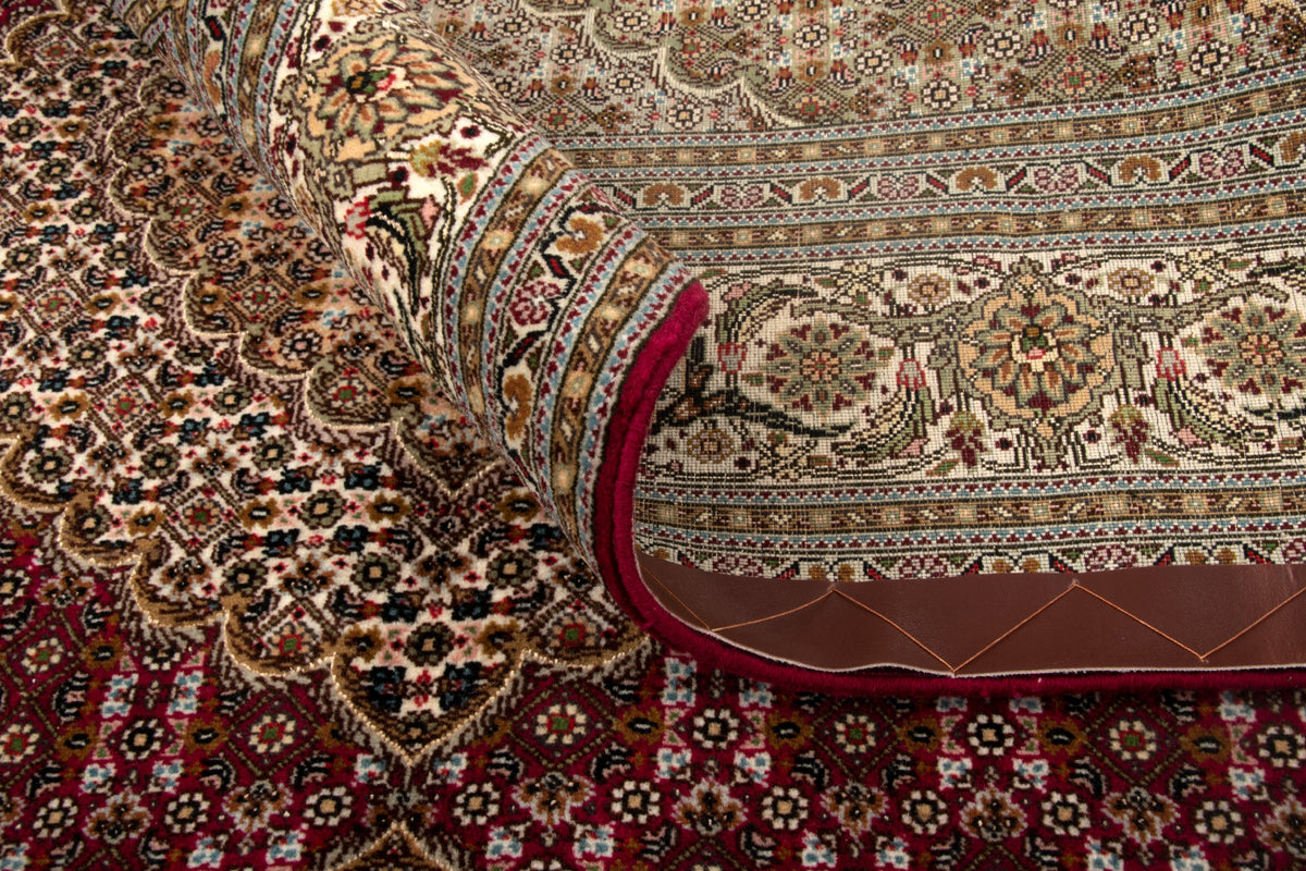 148x184 Tabriz Mahi con seta