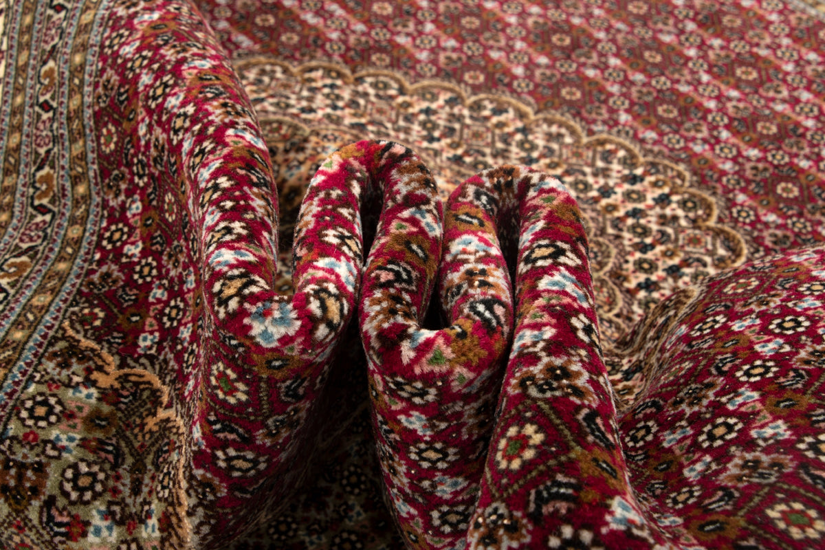 148x184 Tabriz Mahi con seta