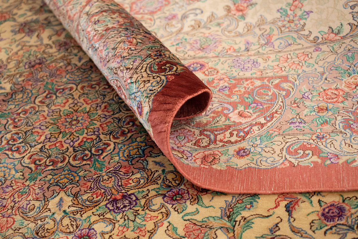 131x198 Ghom Silk