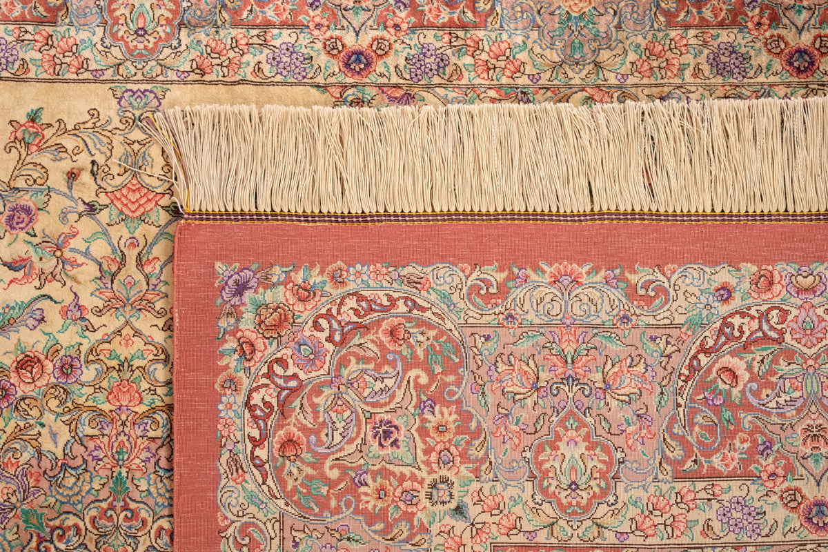 131x198 Ghom Silk