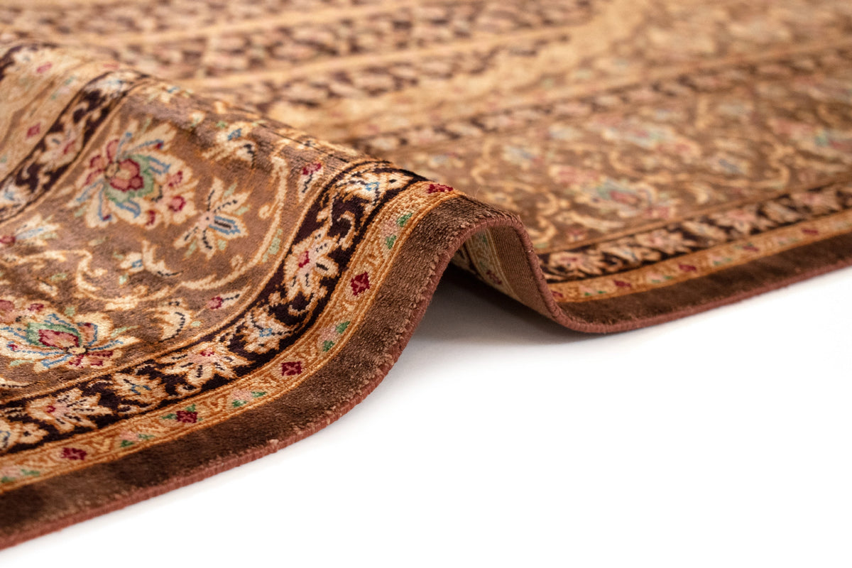 138x203 Ghom Silk