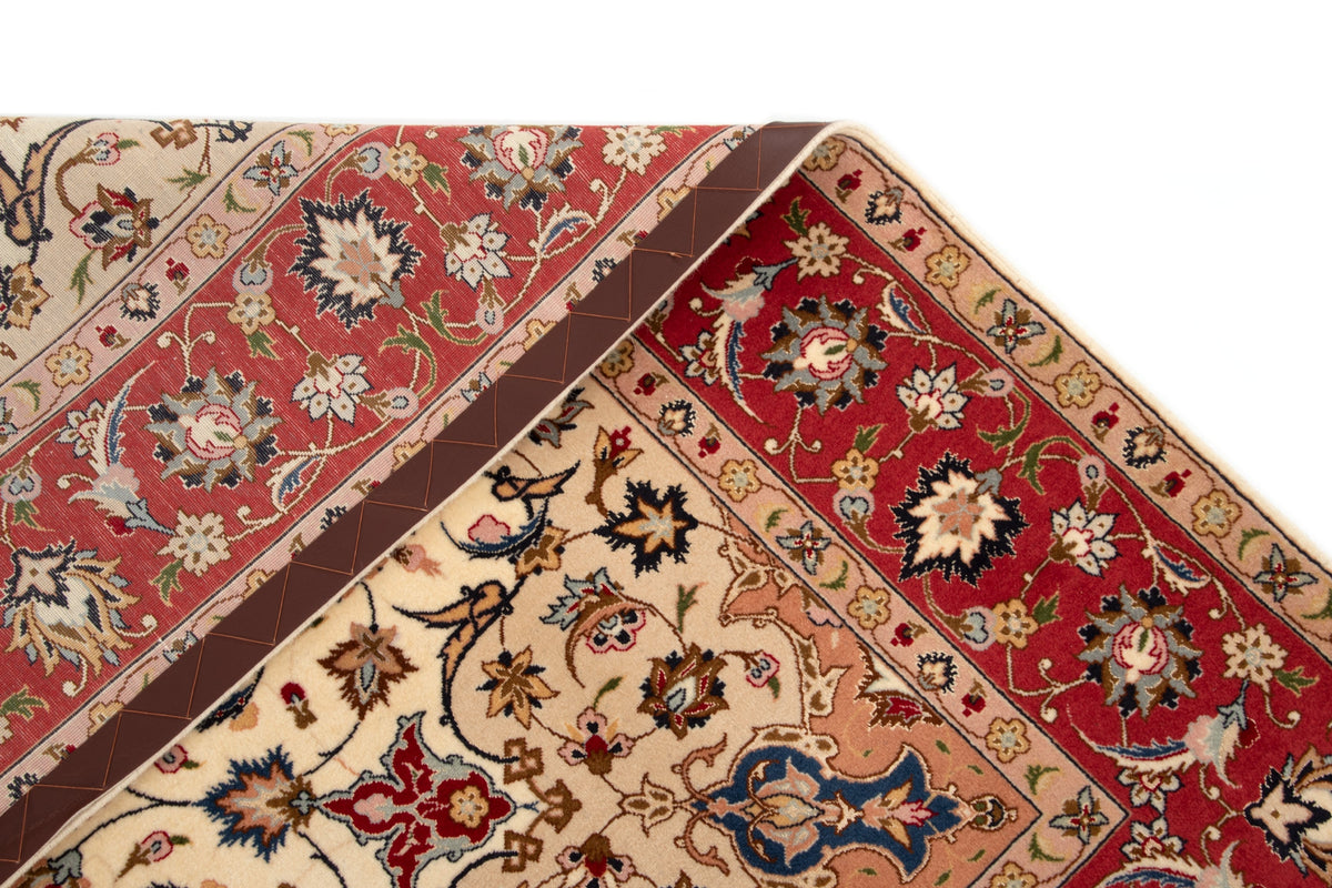 196x205 Tabriz con seta