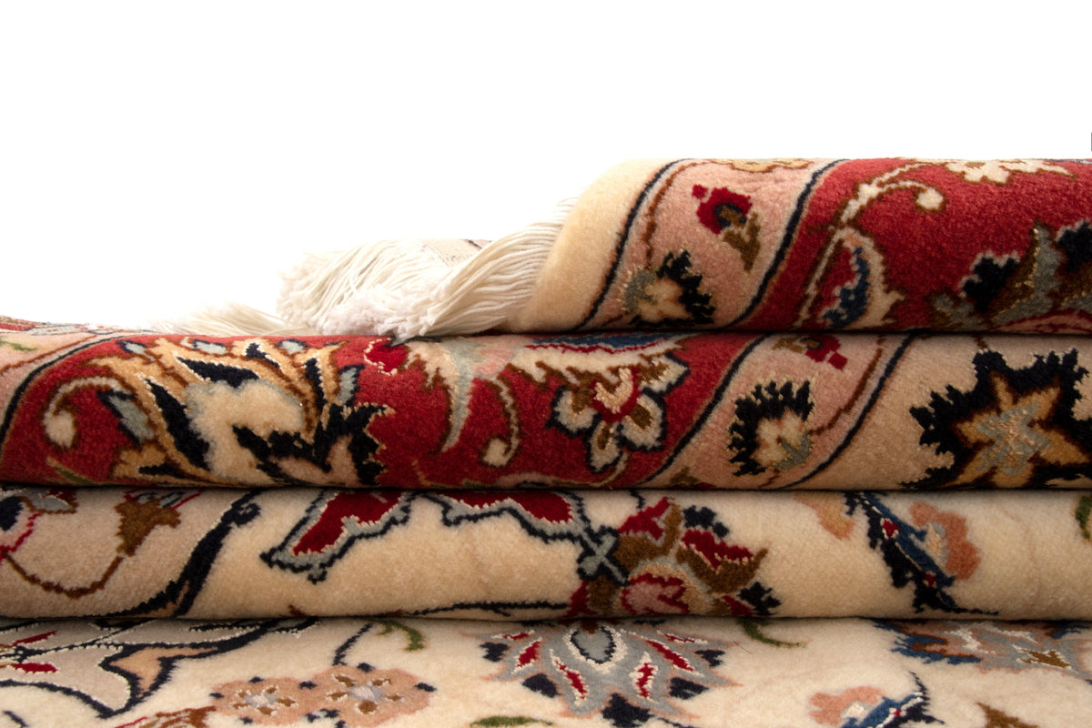 196x205 Tabriz con seta
