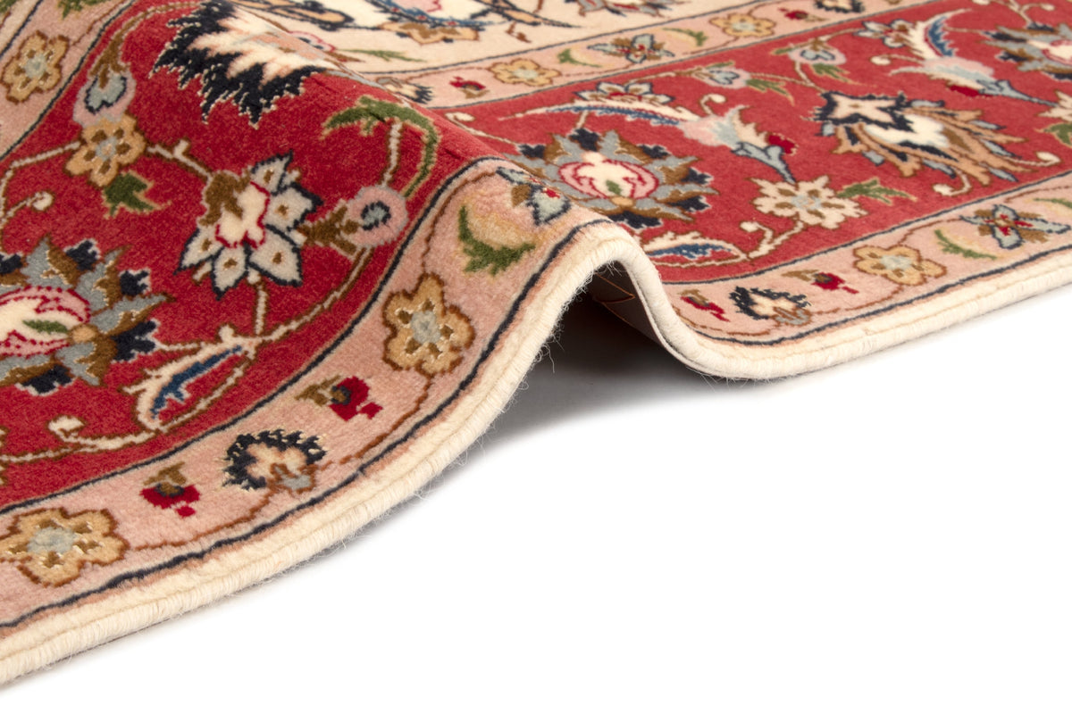 196x205 Tabriz con seta