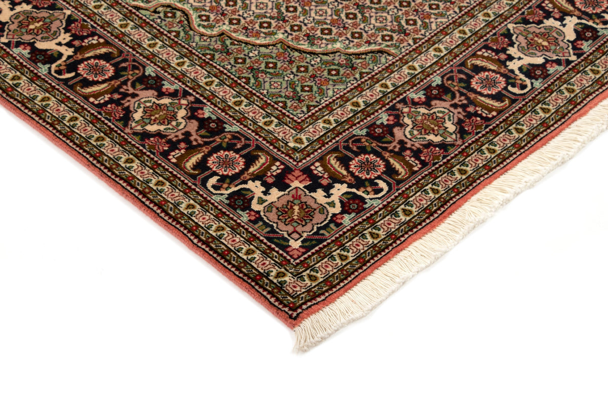 154x208 Tabriz con seta