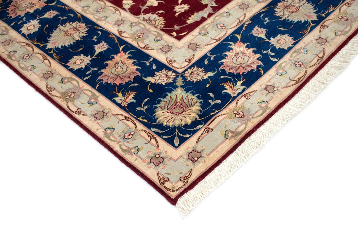 300 x 251 Täbriz mit Seide
