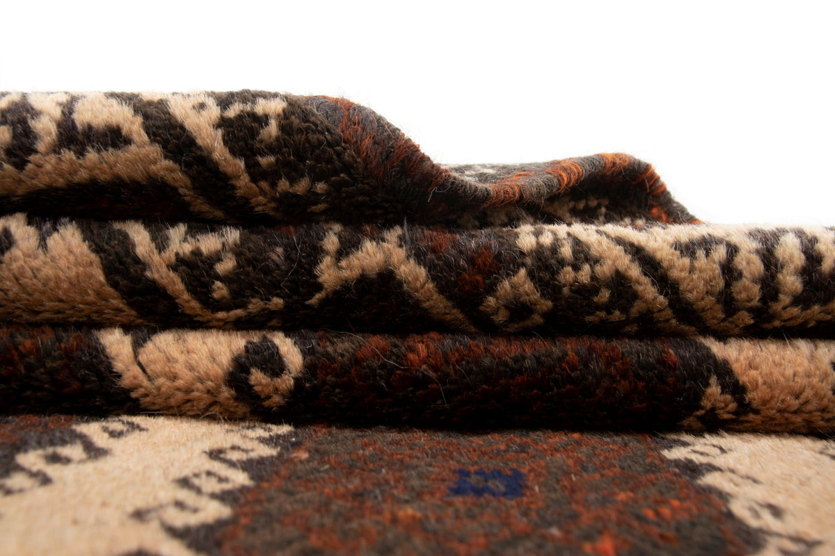 85x141 Beloutsch