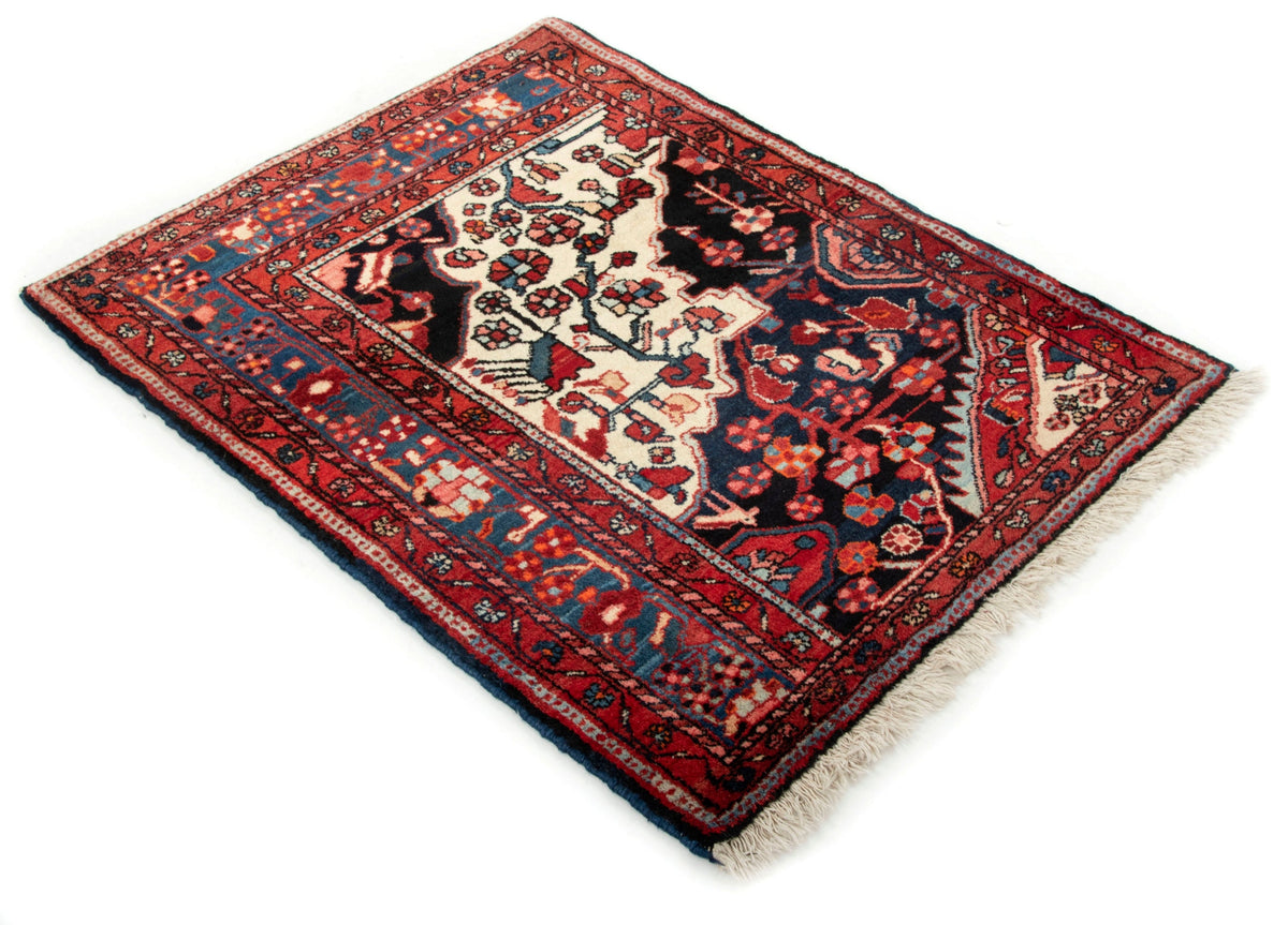 118 x 87 Hamadan