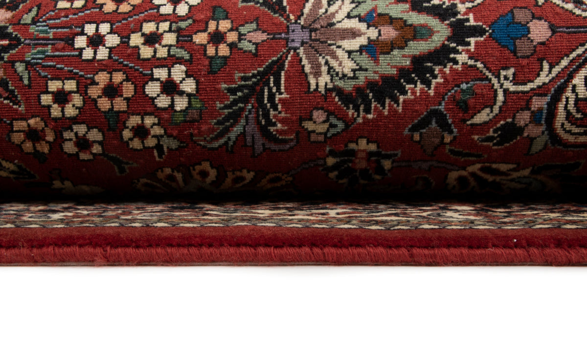 250 x 247 Bidjar mit Seide