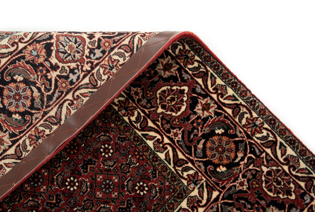 194 x 208 Bidjar mit Seide
