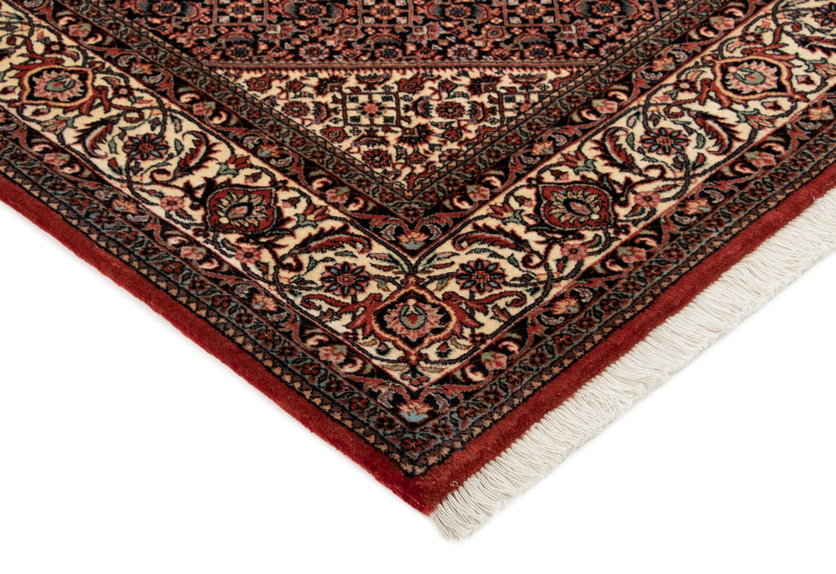 174 x 240 Bidjar mit Seide