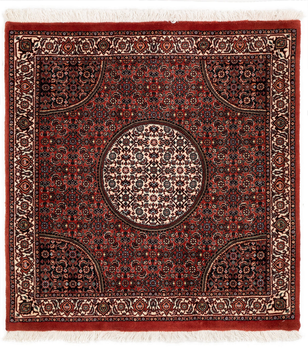 99 x 103 Bidjar mit Seide