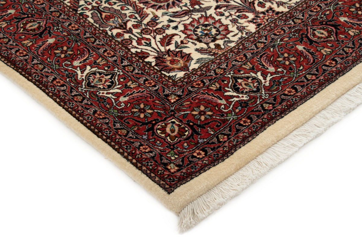 172x233 Bidjar with silk