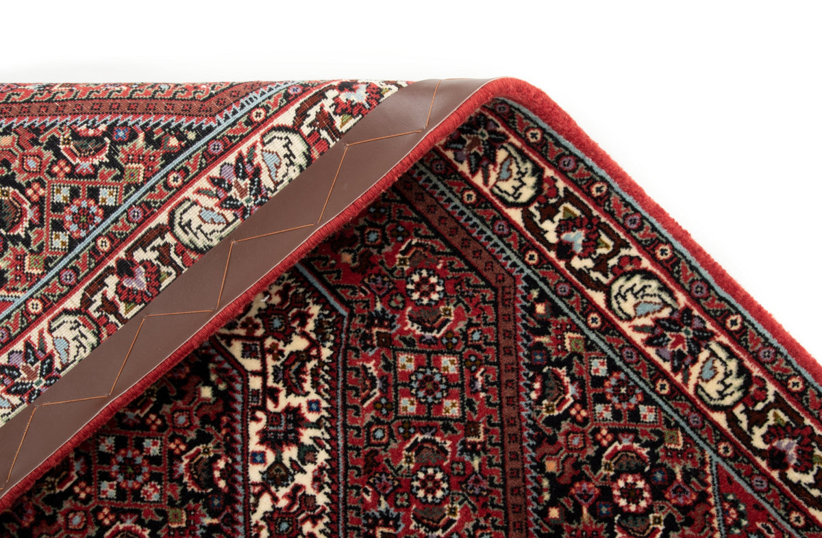 75 x 97 Bidjar mit Seide