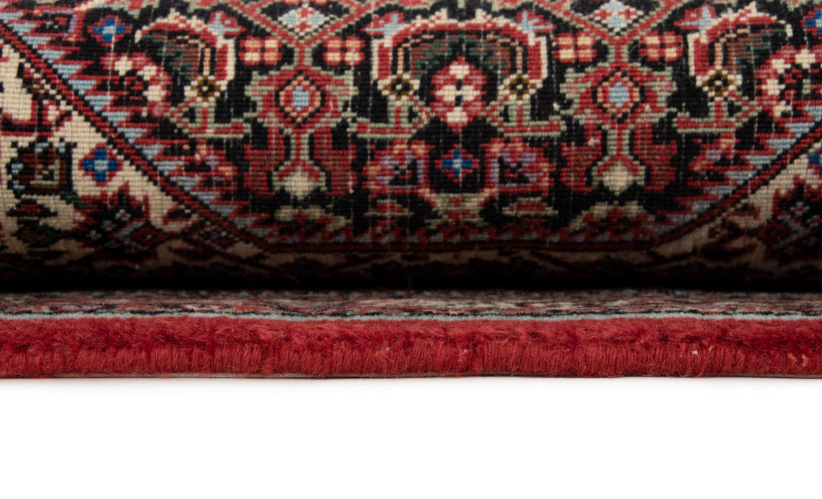 75 x 97 Bidjar mit Seide