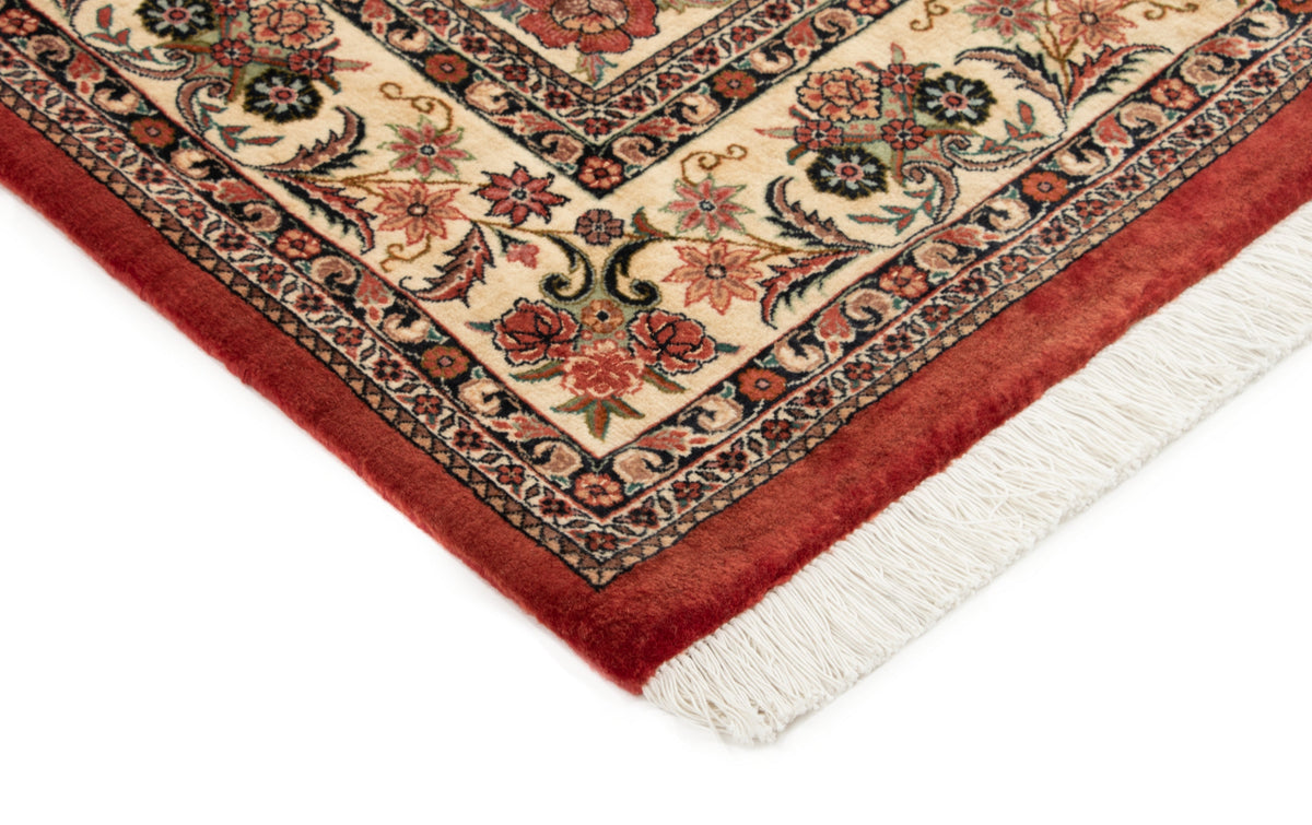 167 x 256 Bidjar mit Seide