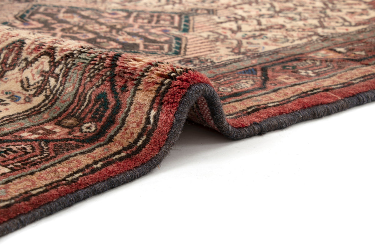83x104 Hamadan