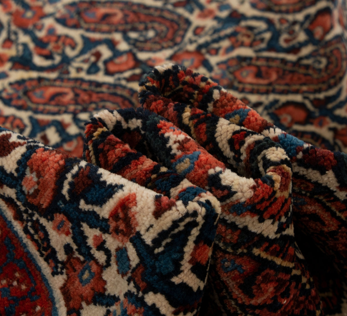 138 x 190 Malayer Collection