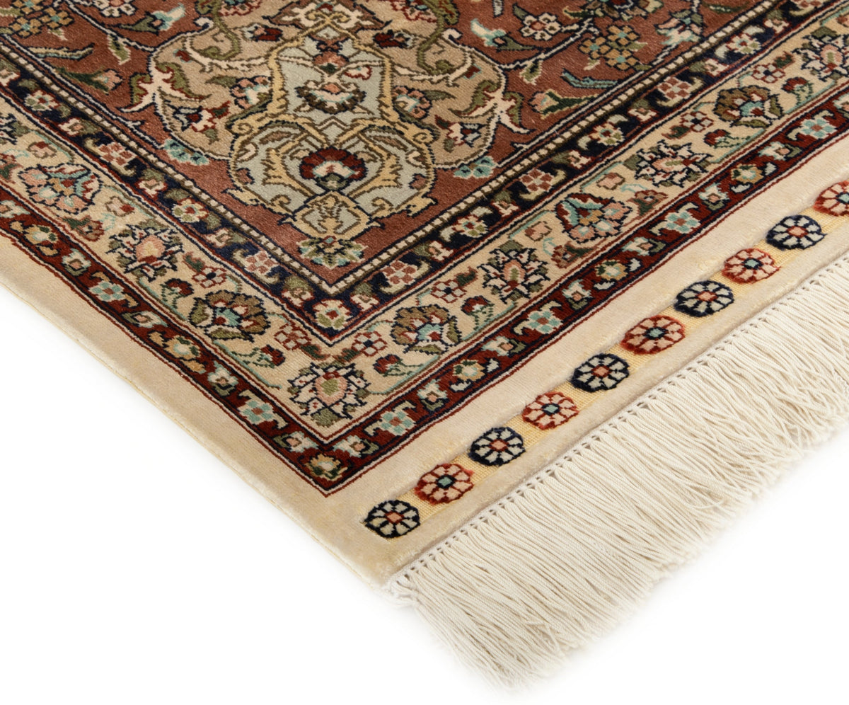170x246 China Silk