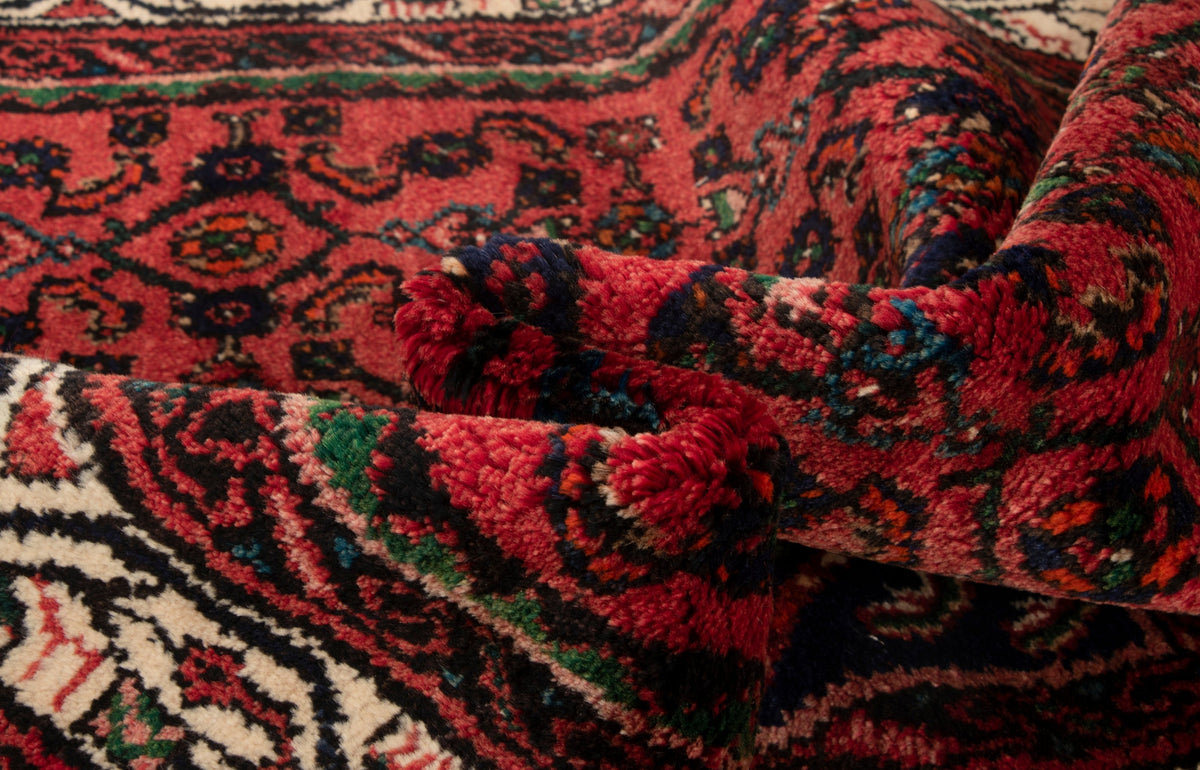 156 x 108 Hamadan