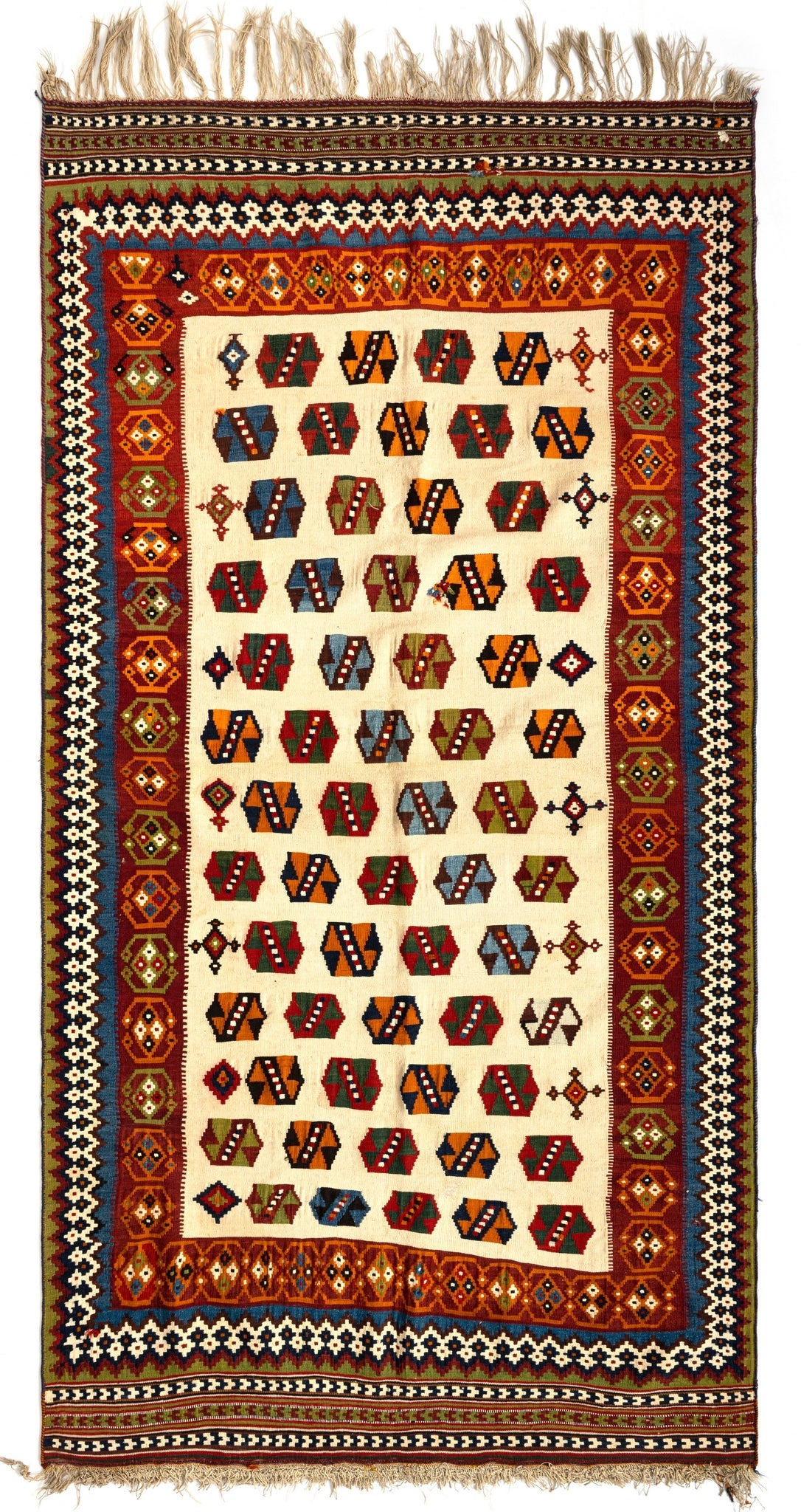 294 x 133 Ghashghai Kelim
